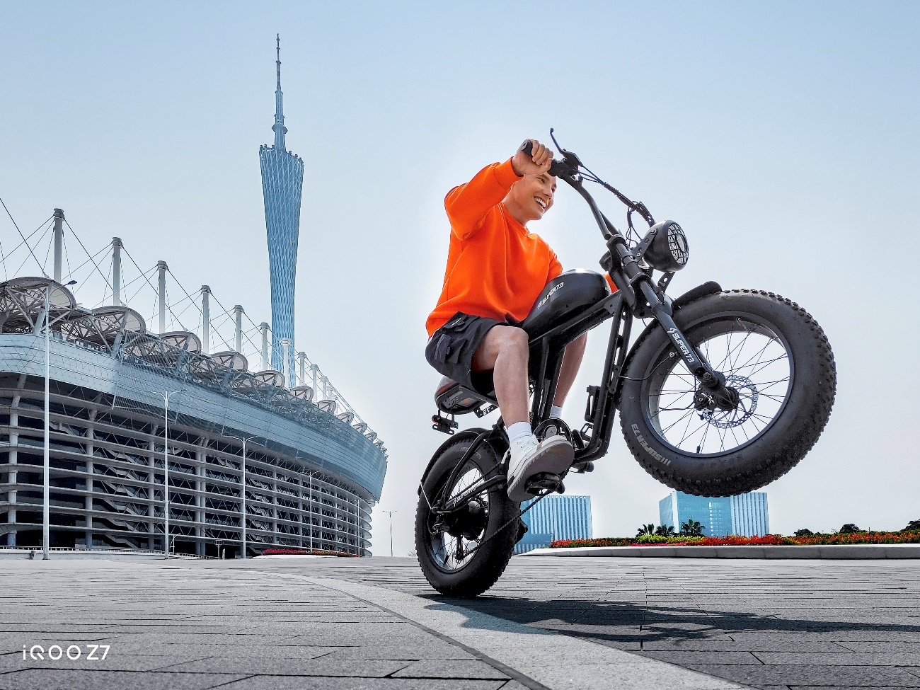 搭载120W 超快闪充 “性能续航小超人”iQOO Z7系列发布 - 第12张