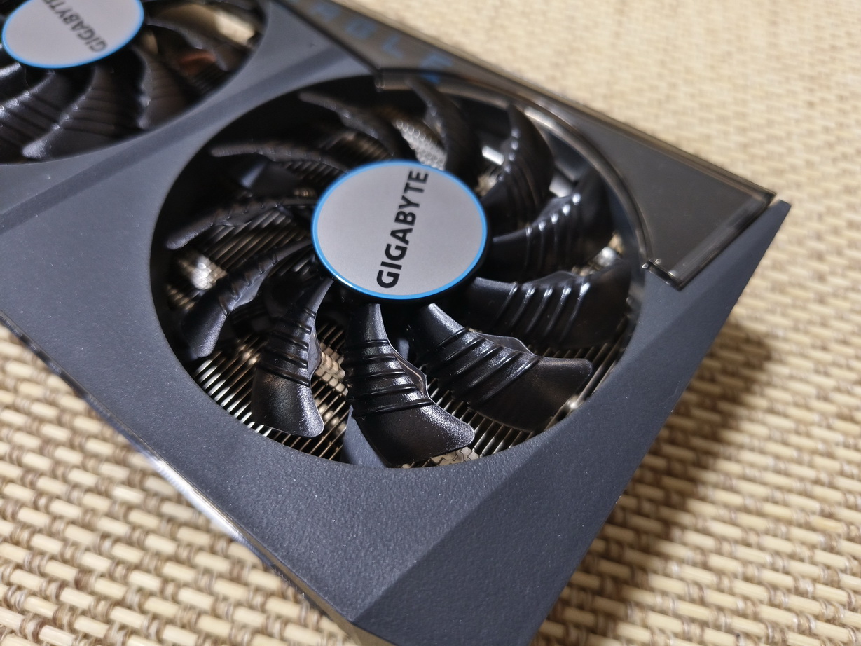 AFMF加持的超性价比显卡 2K新甜点AMD Radeon RX 6750GRE首测 - 第6张 - 智趣东西 AFMF加持的超性价比显卡 2K新甜点AMD Radeon RX 6750GRE首测 - 第6张