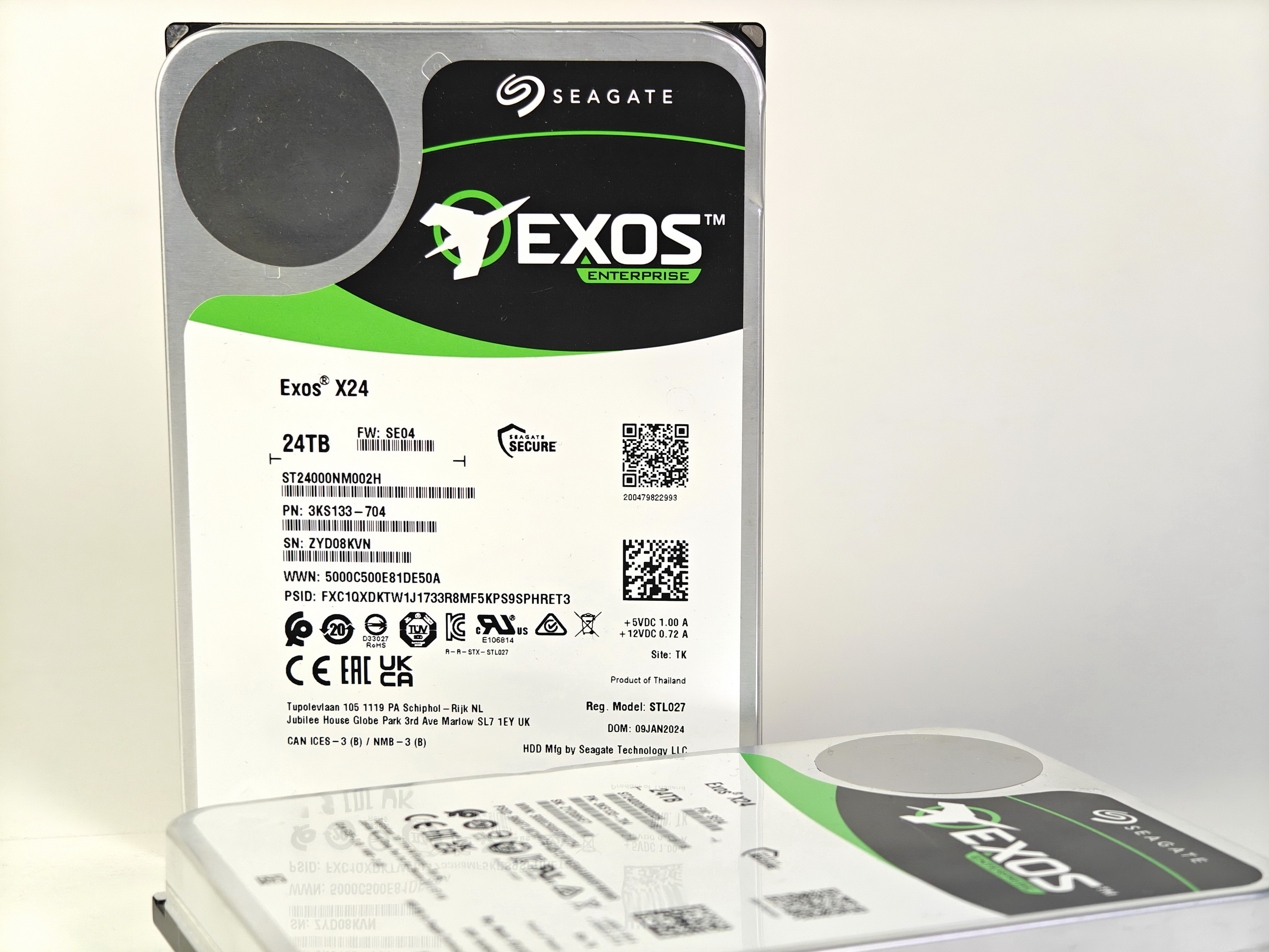 机械硬盘容量之王!希捷银河Exos X24 24TB评测 - 第1张 - 智趣东西 机械硬盘容量之王!希捷银河Exos X24 24TB评测 - 第1张
