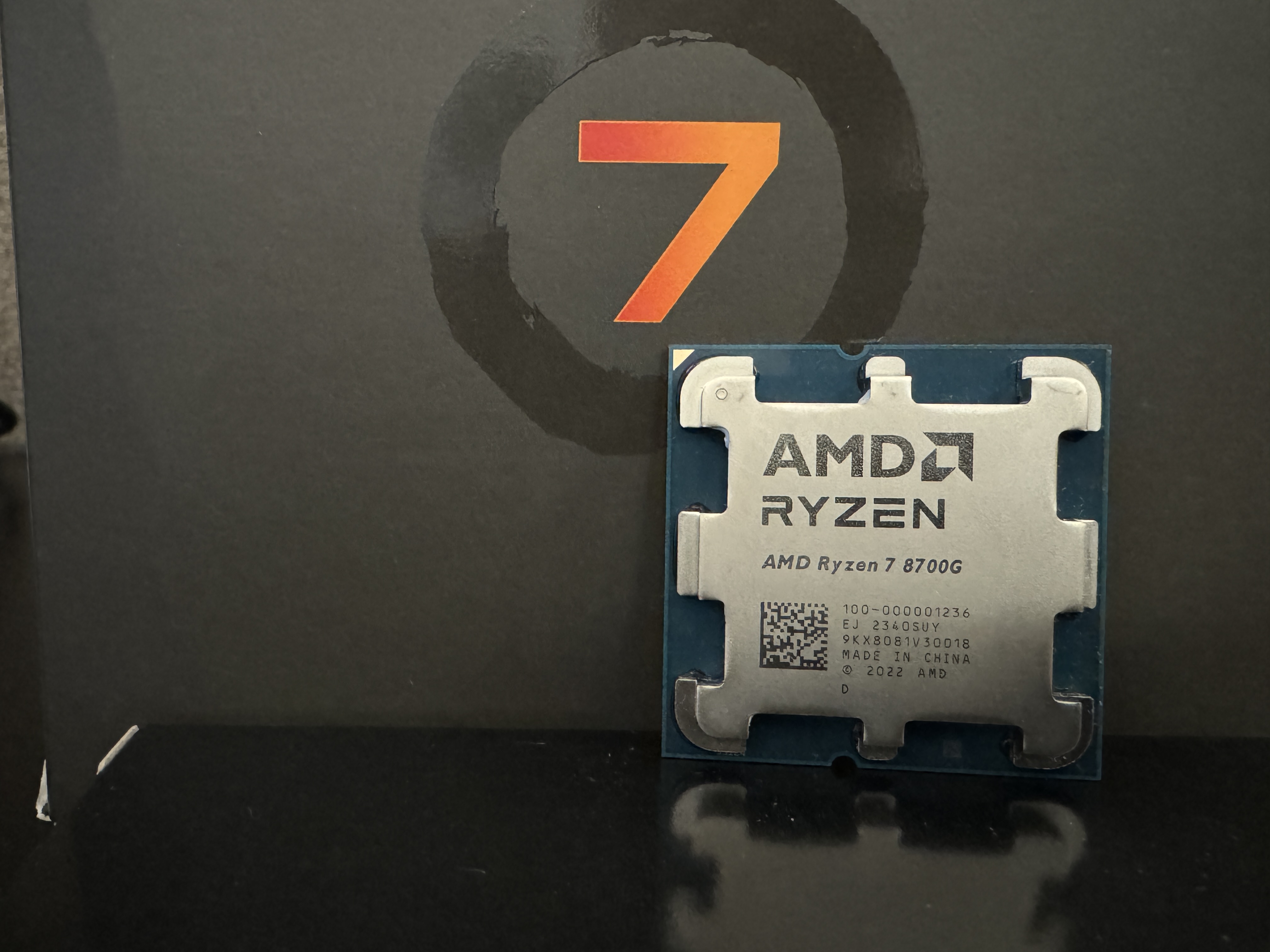 地表性能最强!AMD 锐龙7 8700G核显Radeon 780M详测 - 第1张 - 智趣东西 地表性能最强!AMD 锐龙7 8700G核显Radeon 780M详测 - 第1张