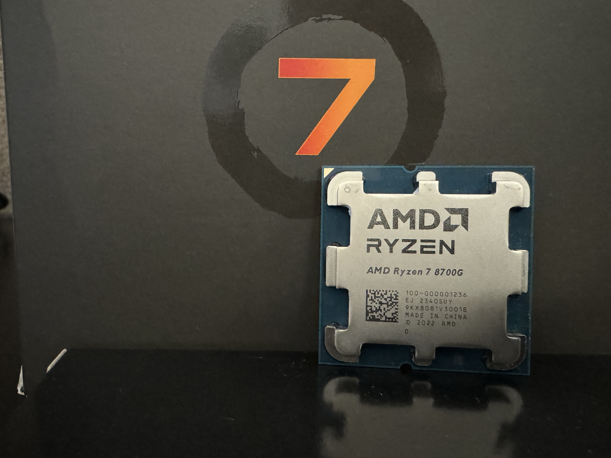 答疑解惑！桌面首款AI处理器AMD 锐龙7 8700G深度测试