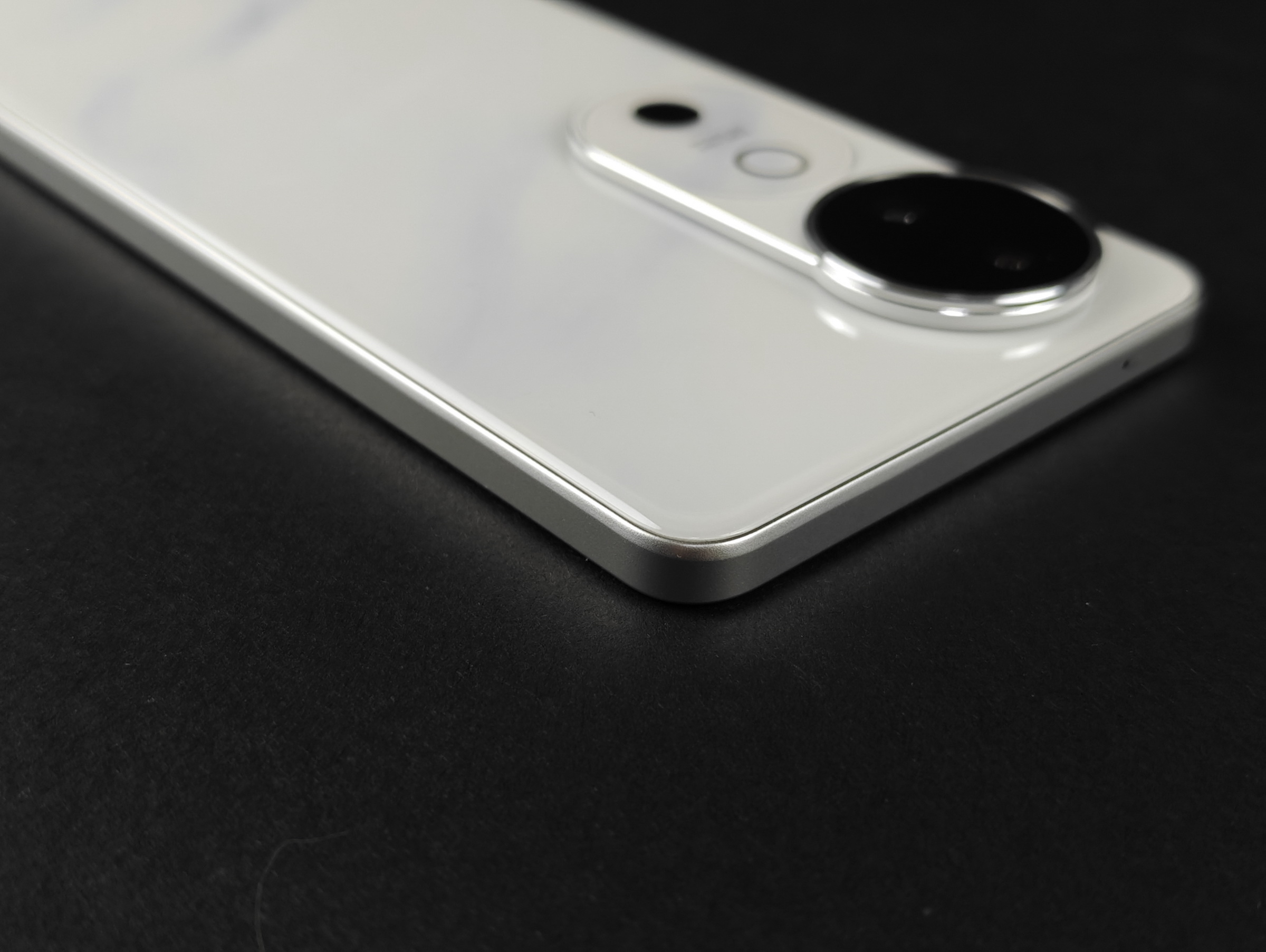 不止AI+拍照 还是年度续航王!vivo S19首测 - 第5张 - 智趣东西 不止AI+拍照 还是年度续航王!vivo S19首测 - 第5张