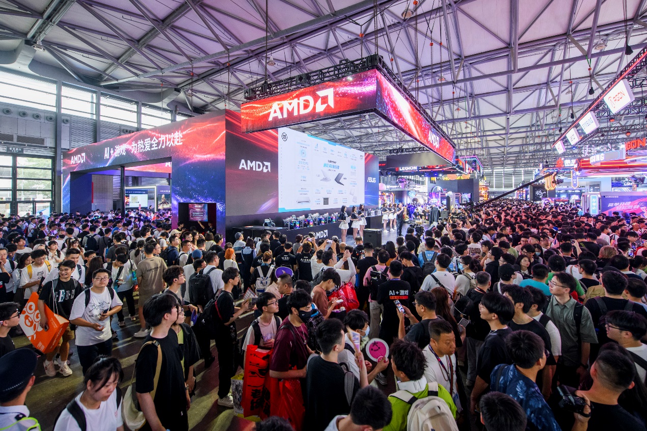 首发锐龙AI 300系列!AMD携手华硕在ChinaJoy推出超强AI PC阵容和游戏本新品 - 第7张 - 智趣东西 首发锐龙AI 300系列!AMD携手华硕在ChinaJoy推出超强AI PC阵容和游戏本新品 - 第7张