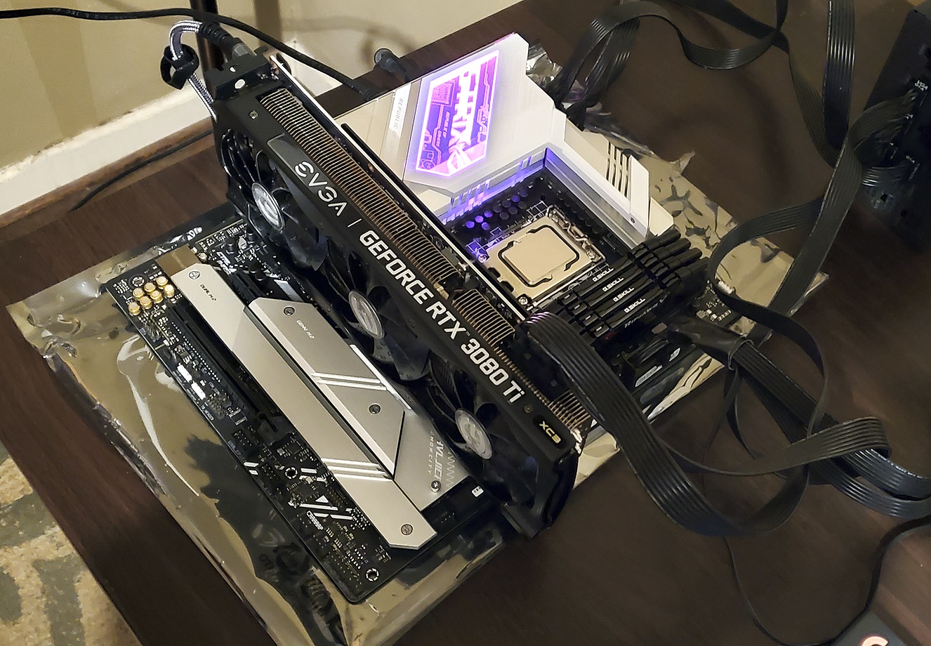 涨到离谱!12600KF、7800X3D为什么飘了? - 第3张 - 智趣东西 涨到离谱!12600KF、7800X3D为什么飘了? - 第3张