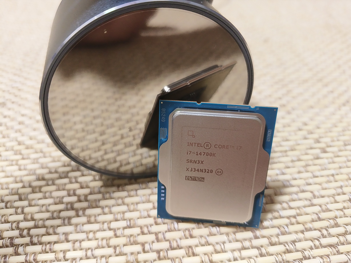 Intel 酷睿CPU补丁后性能怎么样?0x129 BIOS更新详测! - 第1张 - 智趣东西 Intel 酷睿CPU补丁后性能怎么样?0x129 BIOS更新详测! - 第1张