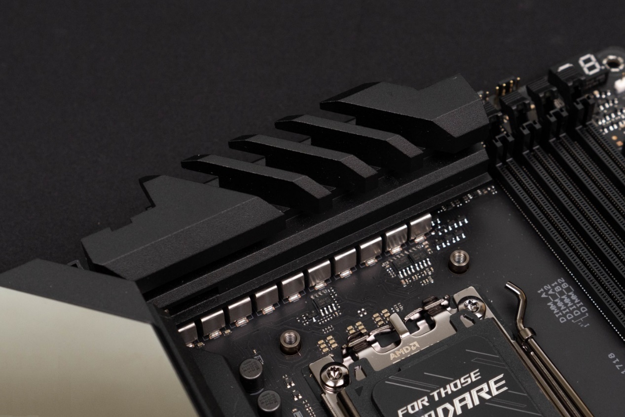 65W TDP能耗比新标杆!AMD 锐龙5 9600X首发评测 - 第4张 - 智趣东西 65W TDP能耗比新标杆!AMD 锐龙5 9600X首发评测 - 第4张