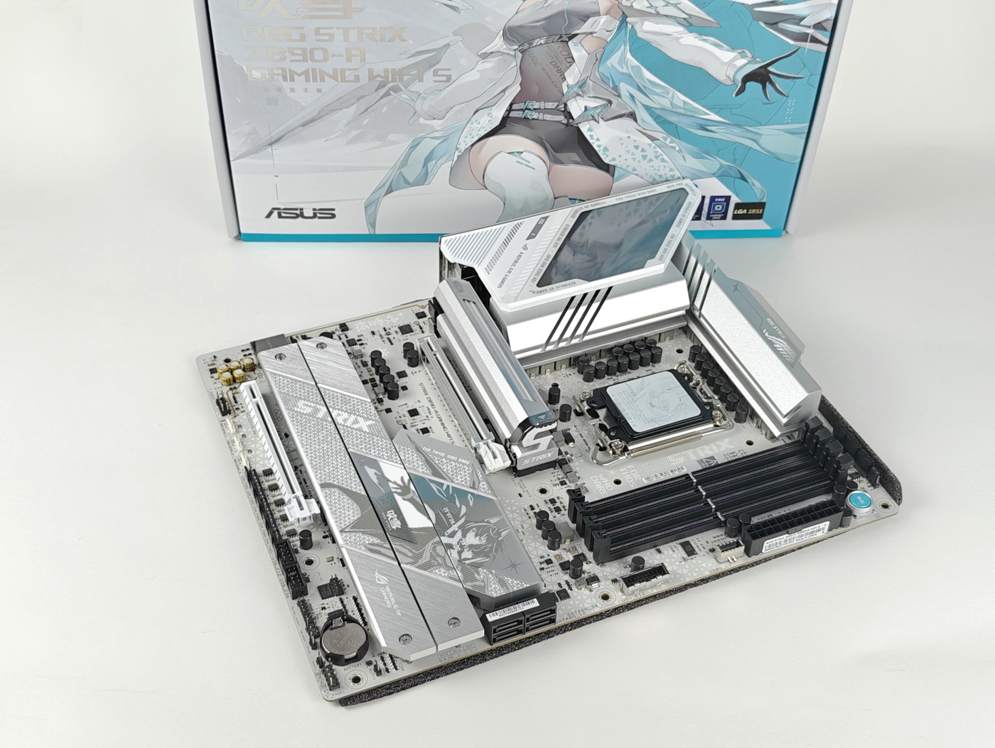 Intel酷睿Ultra 200S第一击!ROG Strix Z890-A Gaming WiFi 吹雪首发评测 - 第1张 - 智趣东西 Intel酷睿Ultra 200S第一击!ROG Strix Z890-A Gaming WiFi 吹雪首发评测 - 第1张