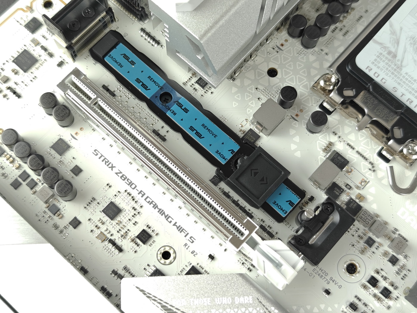 Intel酷睿Ultra 200S第一击!ROG Strix Z890-A Gaming WiFi 吹雪首发评测 - 第8张 - 智趣东西 Intel酷睿Ultra 200S第一击!ROG Strix Z890-A Gaming WiFi 吹雪首发评测 - 第8张