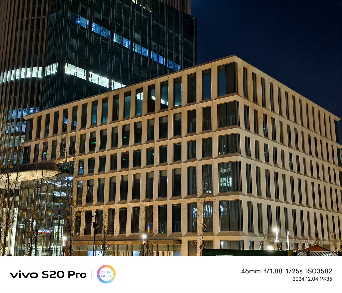 越给越多!潜望长焦+旗舰级SoC的vivo S20 Pro首测来了! - 第21张 - 智趣东西 越给越多!潜望长焦+旗舰级SoC的vivo S20 Pro首测来了! - 第21张