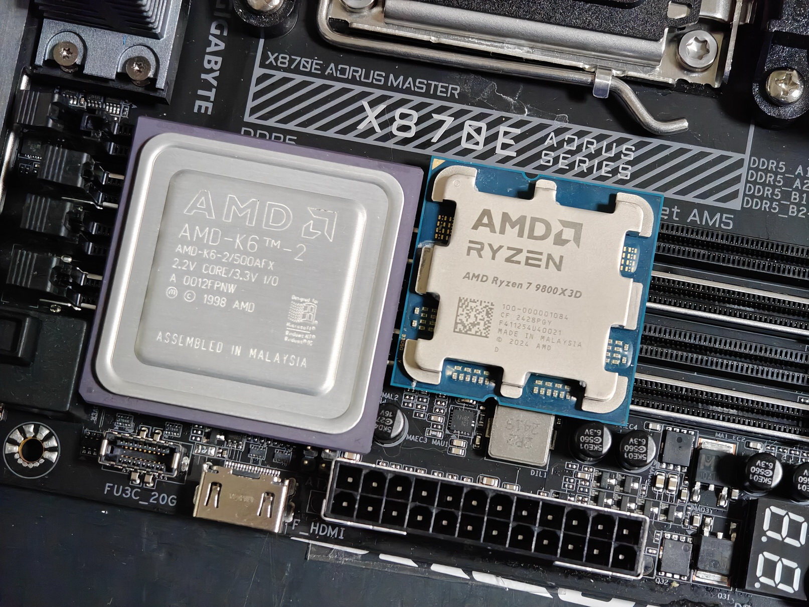 再强调亿次 它就是地表最强游戏处理器！AMD 锐龙7 9800X3D测试