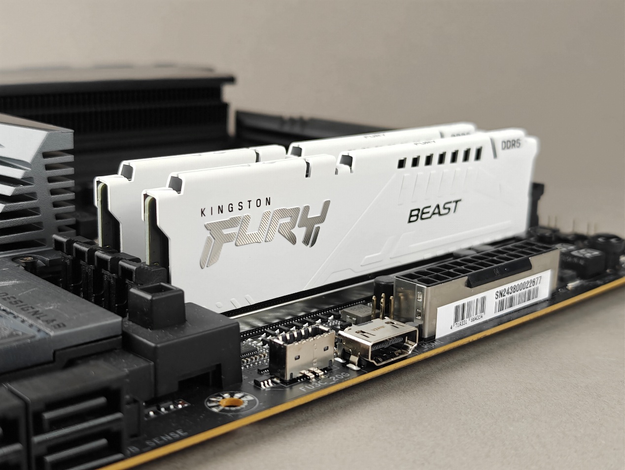 好看好用也好超!Kingston FURY Beast DDR5 6400内存金克丝款试用 - 第6张 - 智趣东西 好看好用也好超!Kingston FURY Beast DDR5 6400内存金克丝款试用 - 第6张