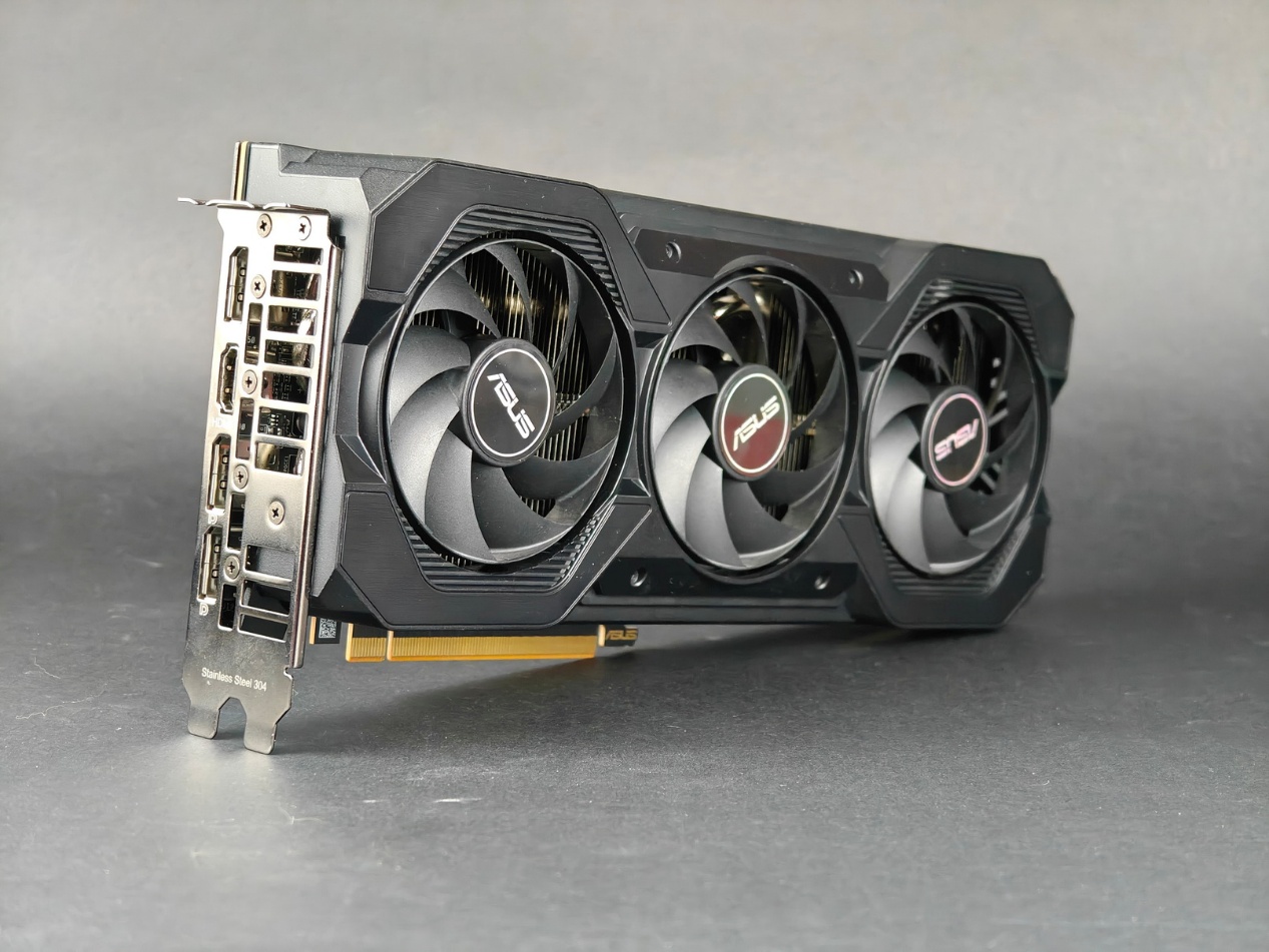 再胜RTX 4060!2K价位新甜点 AMD Radeon RX 7650 GRE首测! - 第3张 - 智趣东西 再胜RTX 4060!2K价位新甜点 AMD Radeon RX 7650 GRE首测! - 第3张