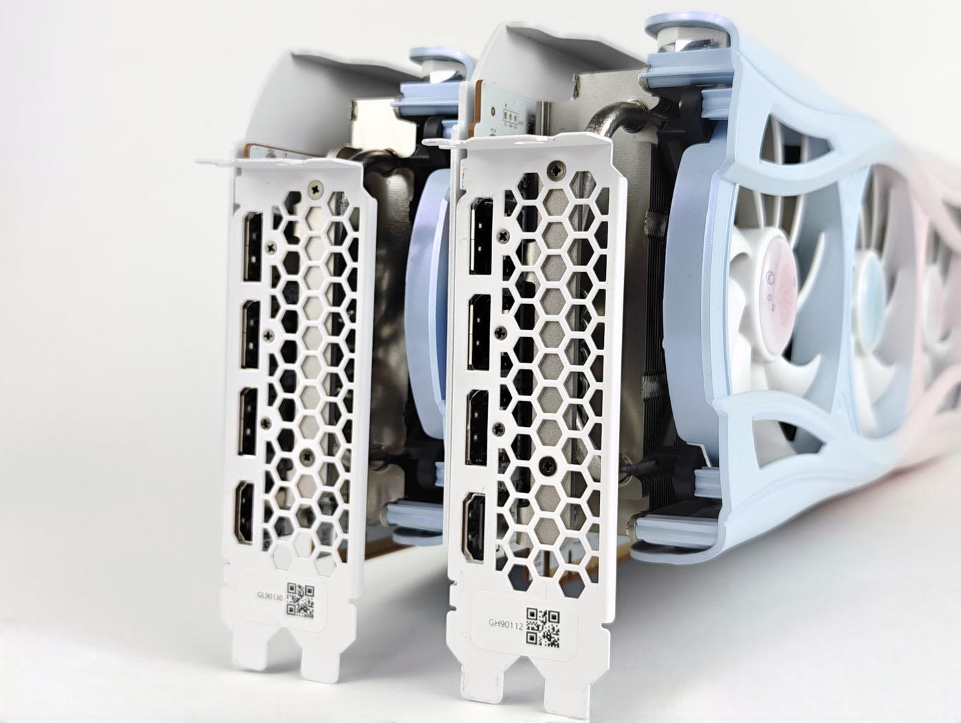 游戏性能超RTX 5070 Ti,同价位无对手?AMD Radeon RX 9070/9070 XT显卡首测 - 第15张 - 智趣东西 游戏性能超RTX 5070 Ti,同价位无对手?AMD Radeon RX 9070/9070 XT显卡首测 - 第15张