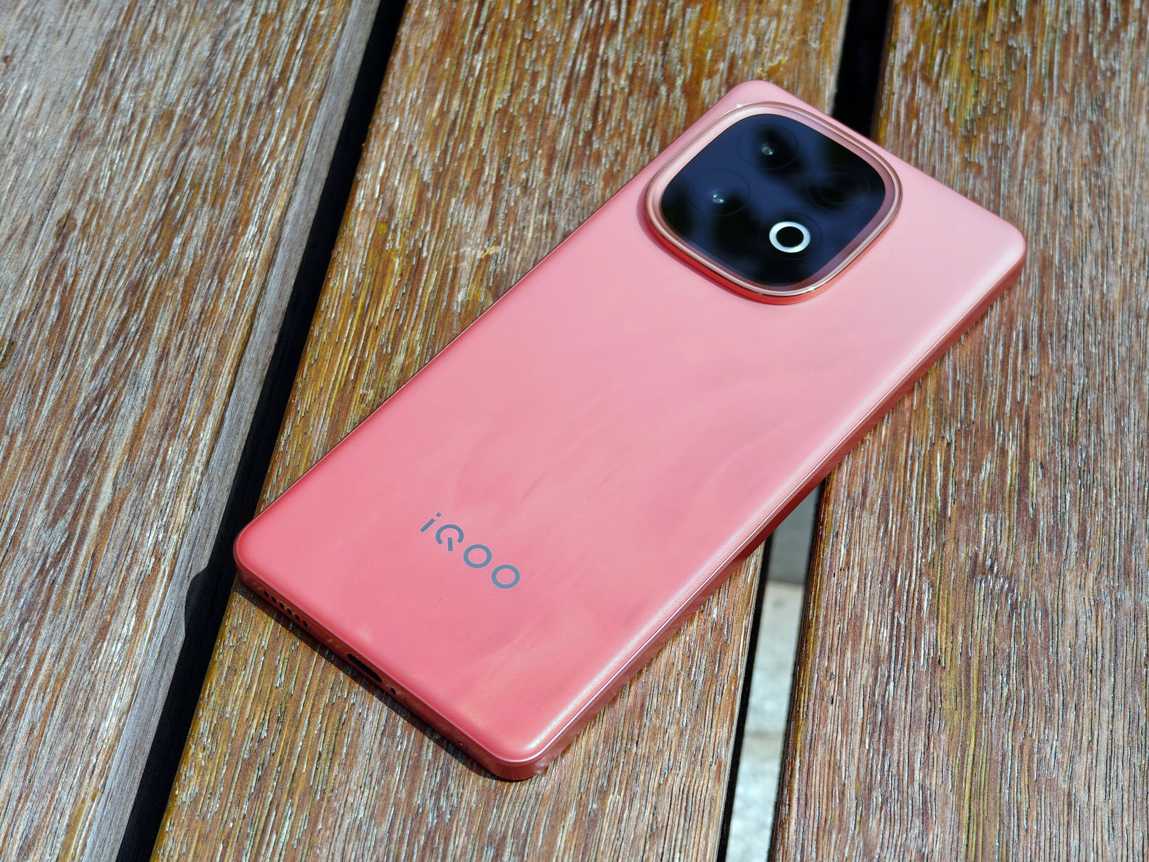 13小时续航电竞手机!iQOO Z10 Turbo Pro试用 - 第3张 - 智趣东西 13小时续航电竞手机!iQOO Z10 Turbo Pro试用 - 第3张