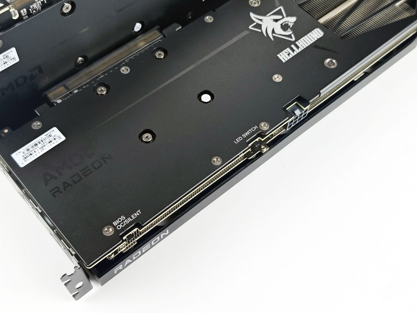 生产力性能4倍领先RTX 5060 Ti,AMD Radeon RX 9060 XT系列显卡首发评测 - 第5张 - 智趣东西 生产力性能4倍领先RTX 5060 Ti,AMD Radeon RX 9060 XT系列显卡首发评测 - 第5张