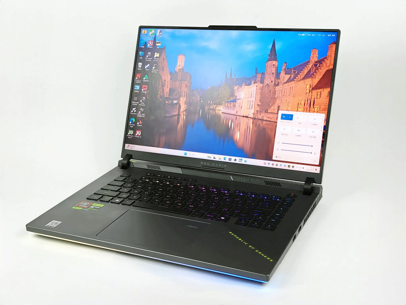 AMD 锐龙9 9955HX3D是如何制霸移动端的?ROG 魔霸9笔记本电脑测试 - 第3张 - 智趣东西 AMD 锐龙9 9955HX3D是如何制霸移动端的?ROG 魔霸9笔记本电脑测试 - 第3张
