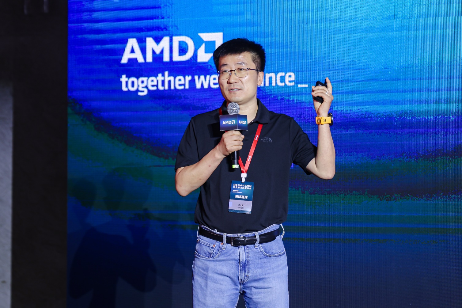 打通AI赋能最后一公里,AMD 举办Mini AI工作站行业解决方案峰会 - 第8张 - 智趣东西 打通AI赋能最后一公里,AMD 举办Mini AI工作站行业解决方案峰会 - 第8张