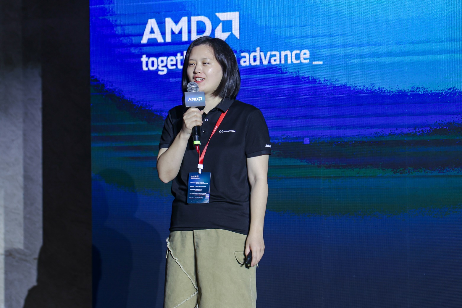 打通AI赋能最后一公里,AMD 举办Mini AI工作站行业解决方案峰会 - 第13张 - 智趣东西 打通AI赋能最后一公里,AMD 举办Mini AI工作站行业解决方案峰会 - 第13张