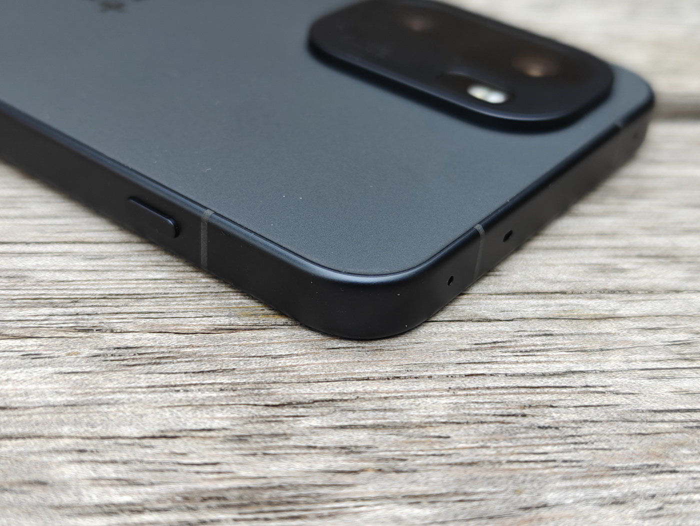 15小时超长续航的满配大杯 一加Ace 6究竟有多超值？ - 第3张