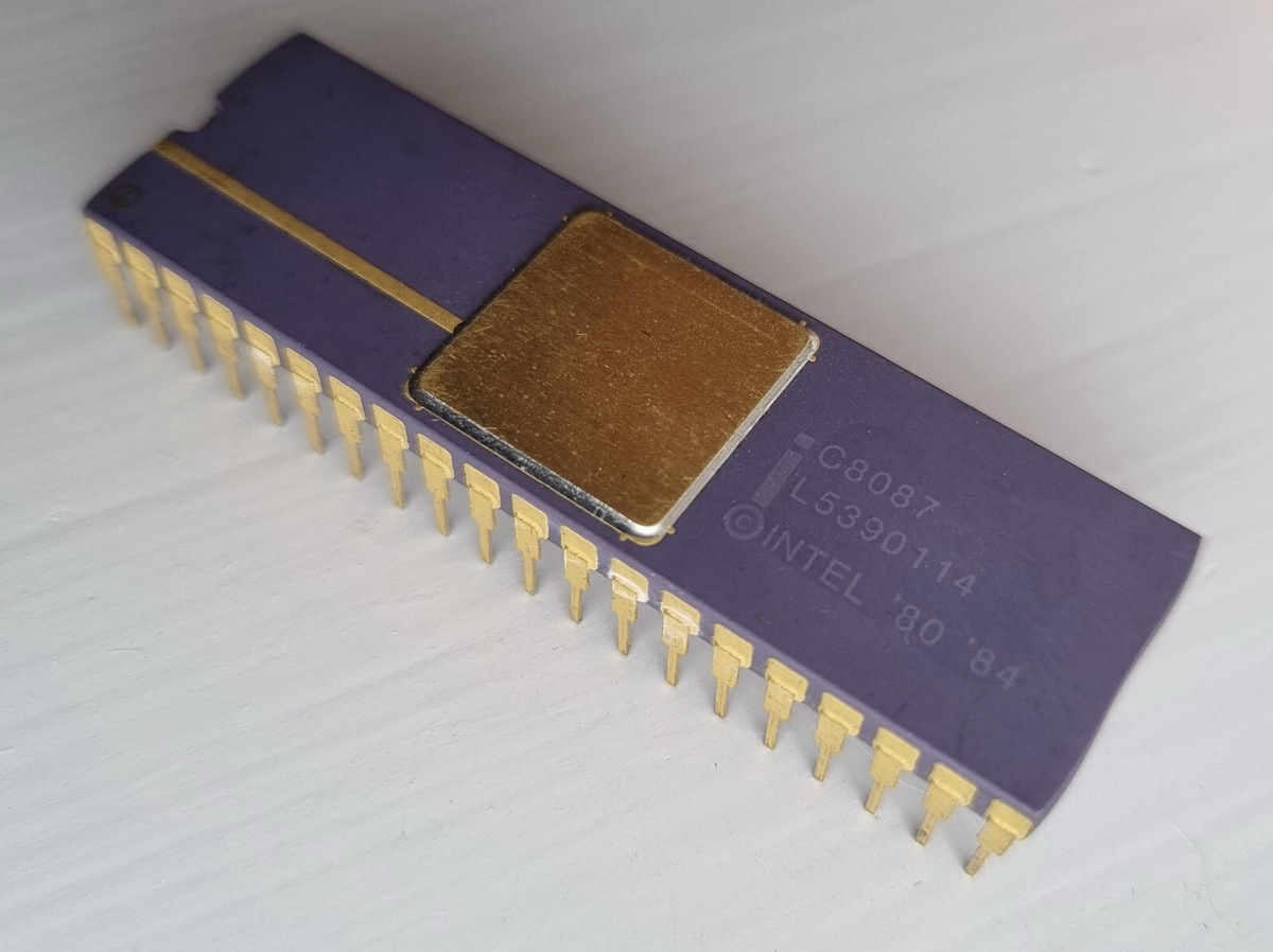 分久必合！那些被CPU吞噬的电脑芯片 - 第2张