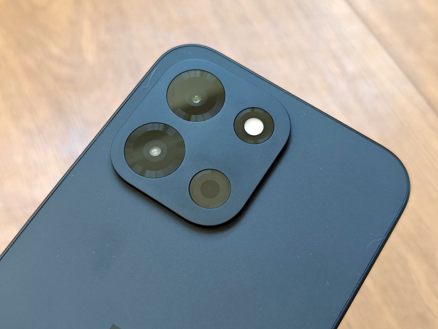 9000mAh+165帧的越级主力！一加 Turbo 6首测 - 第6张