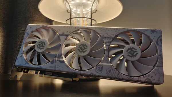 甜点甜在哪？我用索泰RTX 4060 Ti X-GAMING OC欧泊白找到了答案