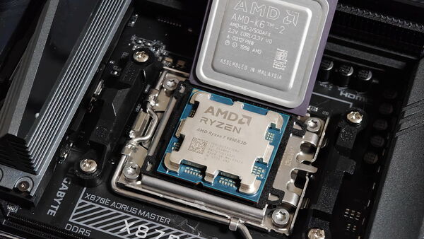 再强调亿次 它就是地表最强游戏处理器！AMD 锐龙7 9800X3D测试