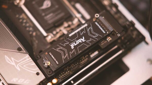 固态内存恐再涨20%！过了618这个村真没这个店了！