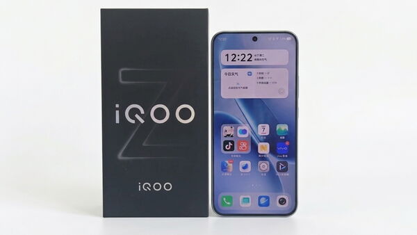 职业模式加持！9040mAh电池的iQOO Z11试用手记