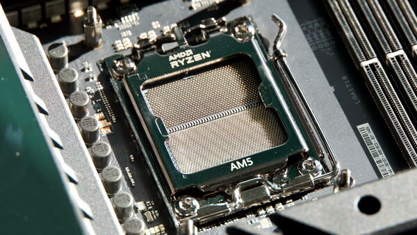 科个普：LGA、PGA？从接口看看CPU