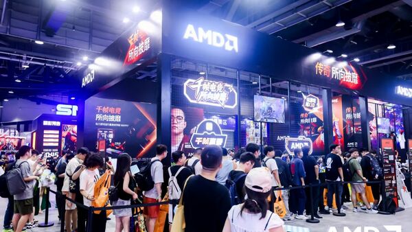 千帧燃擎，「玩」出高能！AMD核聚变2025展台全场爆燃